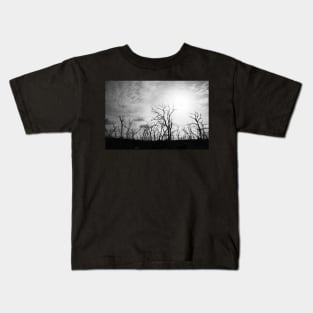 Black and white tree skeletons. Kids T-Shirt